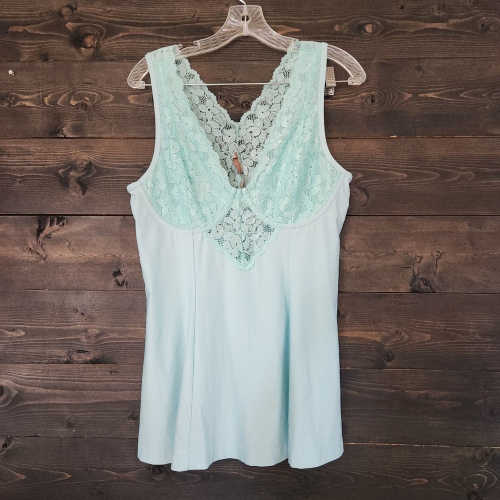 Soft Surroundings Mint Blue Lace Lingerie Camisole Top Medium Wireless